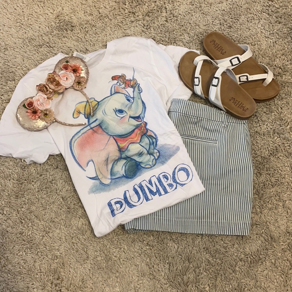 Dumbo Graphic Tee - unisex